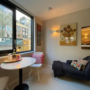 Houseboat Sophia Amsterdam